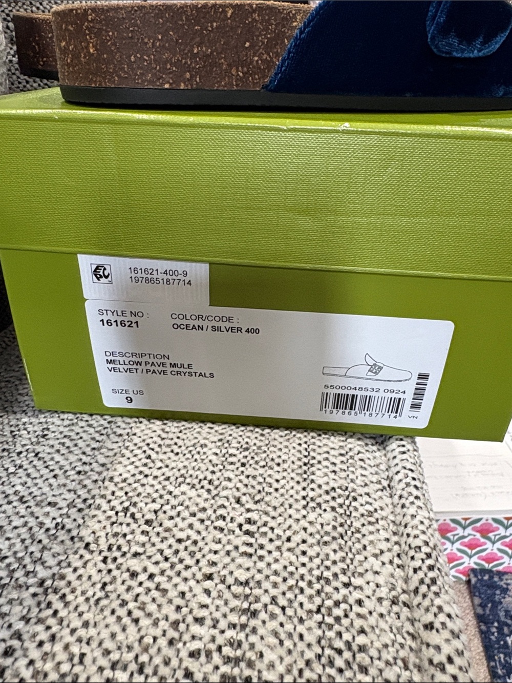 Tory Burch Royal Blue Velvet Backless Loafers with Logo Accent NIB - Picture 2 of 9